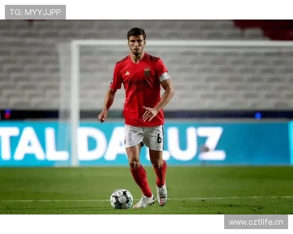 鲁本·迪亚斯如何重塑曼城防线并成为英超冠军核心中卫 鲁本·迪亚斯如何重塑曼城防线并成为英超冠军核心中卫