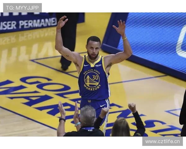 拉贾·朗多组织突破提升季后赛助攻，超越控卫库里表现明显